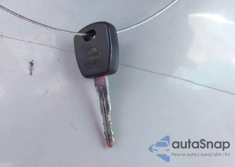 2001 Honda Civic Dx z USA, uszkodzony, nr VIN 1HGES152X1L063818